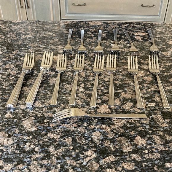 ADCRAFT VENETIAN S/S 9 DINNER FORKS SET OF 24 - Picture 1 of 5